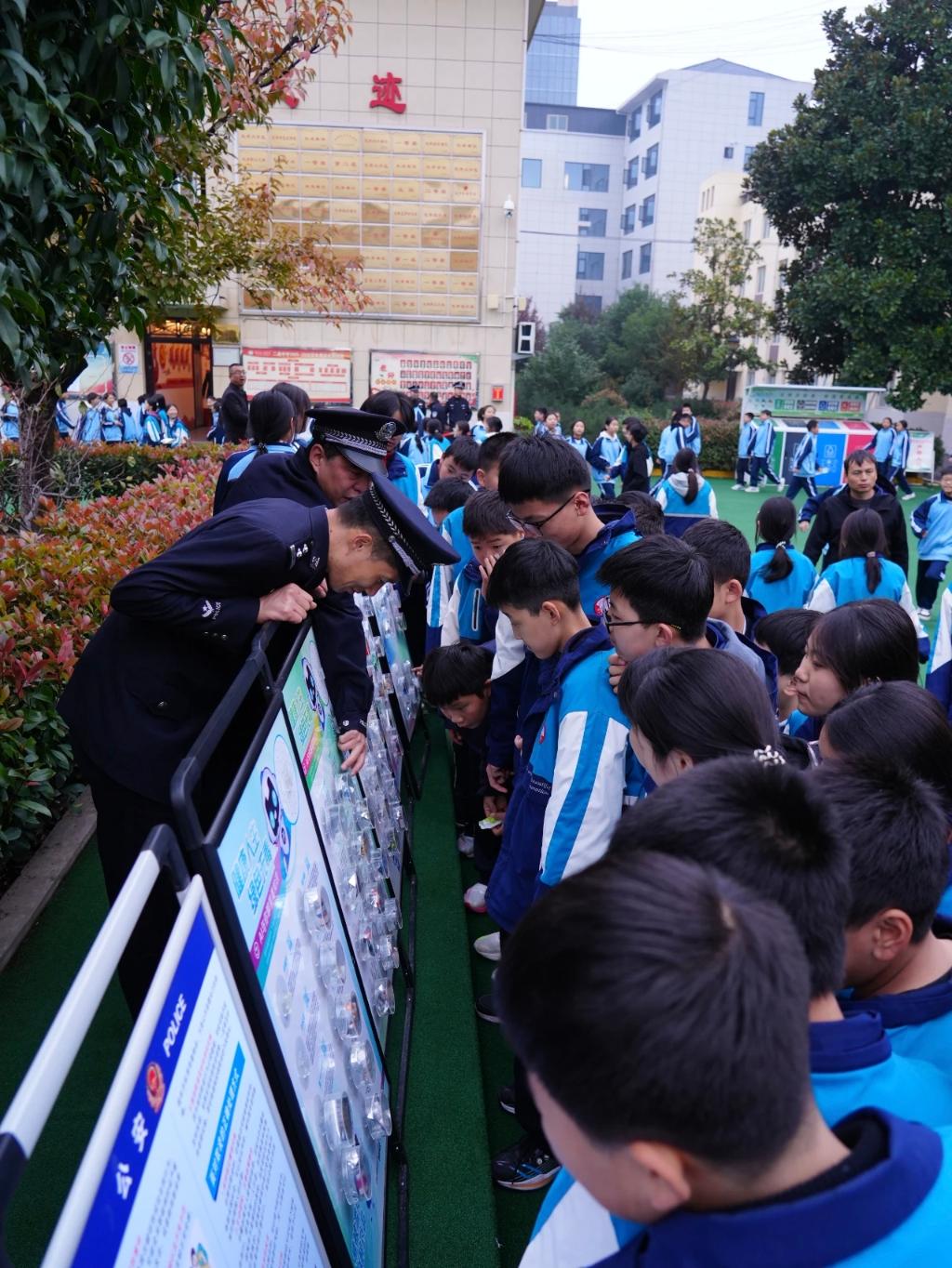 20251024123457760-35-979a9.jpg_scale.jpg 20251024123457760-35-979a9.jpg_scale.jpg