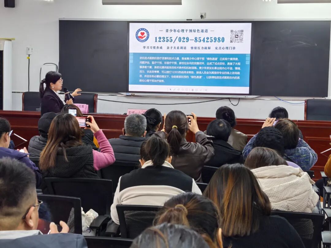 9effeeceb6f890140e0bddbfad3b73e168cf6a92