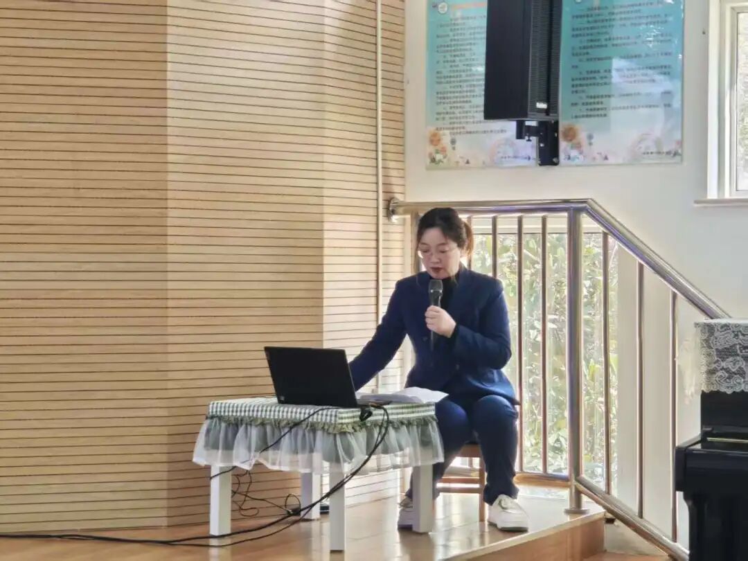 e30ab2032e8f049aa0041d8324fb9b229de89b05