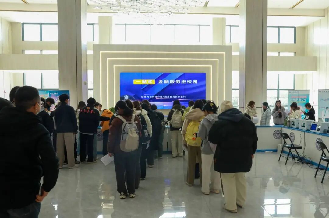 5f51fc9739be50064ff42be35dde13cc344bd767