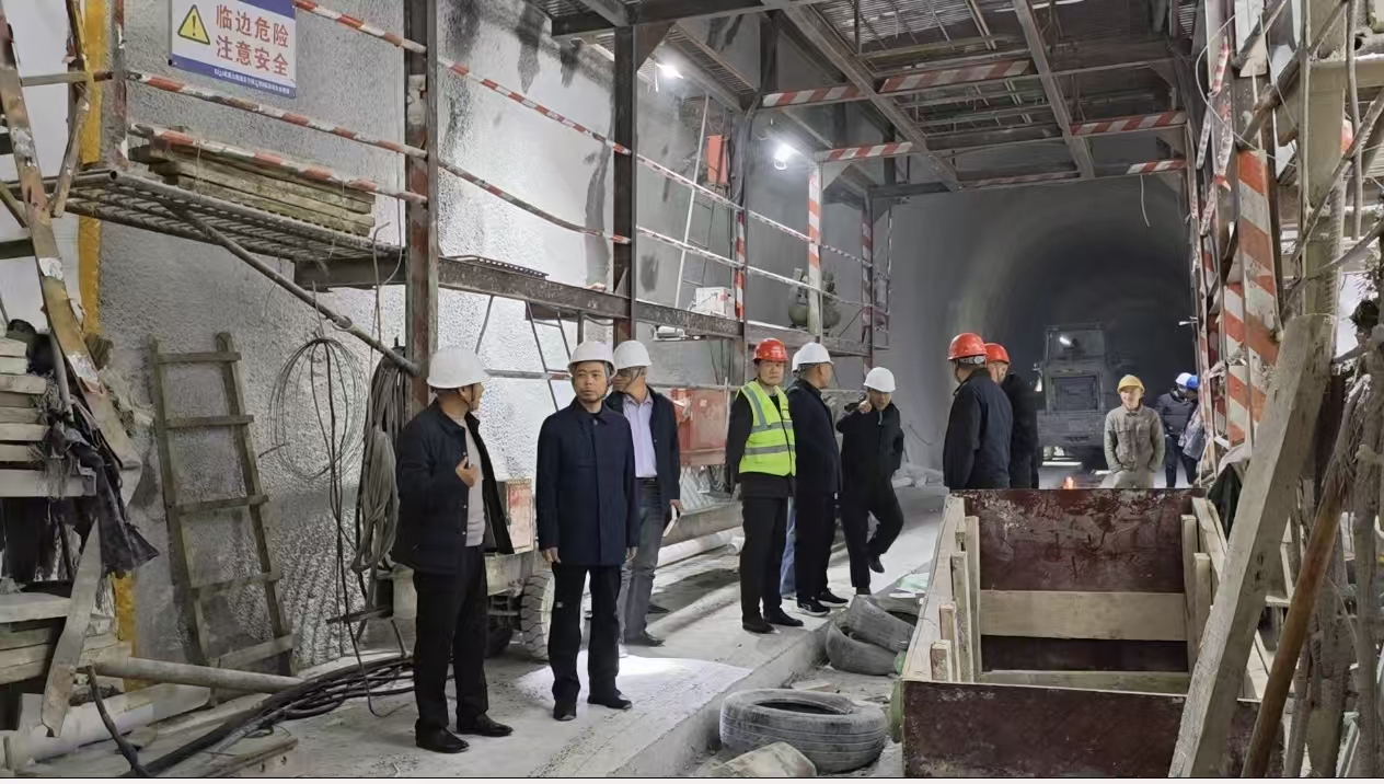 20251128191001551-84-489a0.jpg 20251128191001551-84-489a0.jpg