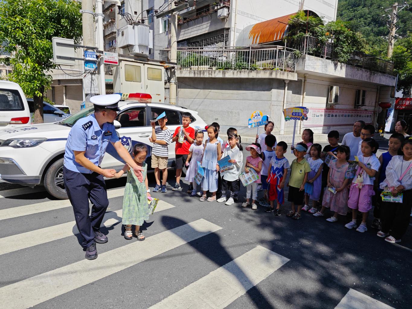 20251201102540191-80-f5d8c.jpg_scale.jpg 20251201102540191-80-f5d8c.jpg_scale.jpg