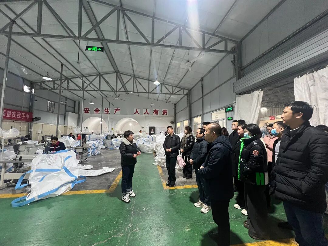 20251201145648870-19-d37f9.jpg 20251201145648870-19-d37f9.jpg