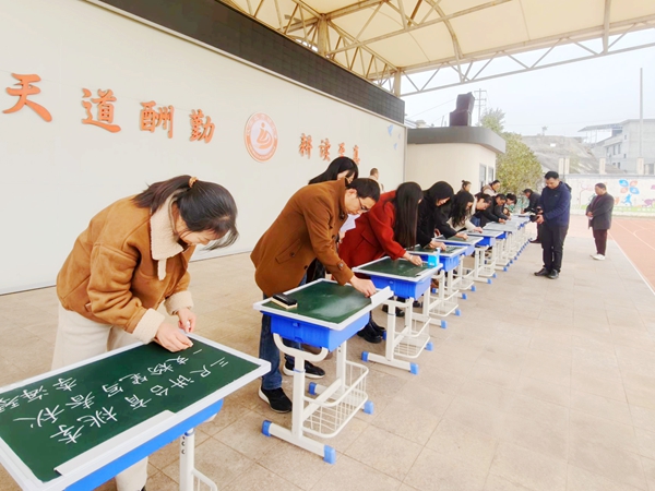 20251201215559859-59-3f2ee.jpg 20251201215559859-59-3f2ee.jpg