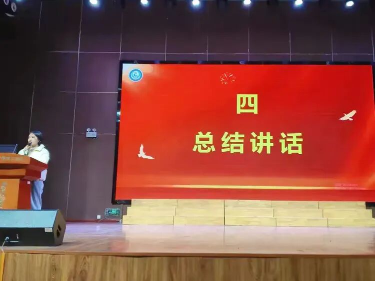 4c8eb6f0b11e5412fecb0459e2bd1a28535e965f