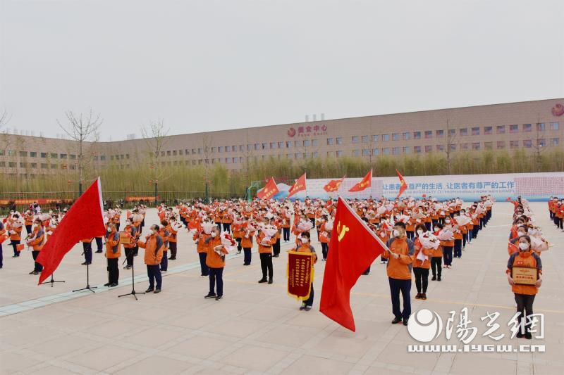 西安国际医学医疗队330名援湖北英雄凯旋！