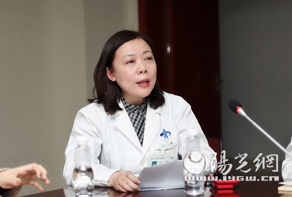交大一附院召开庆祝“三八”妇女节女教职工代表座谈会
