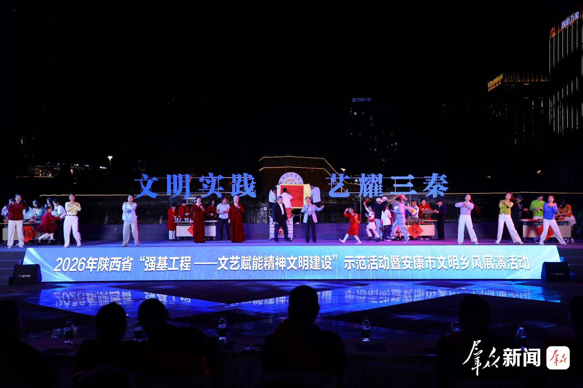图为活动现场。陆青波摄